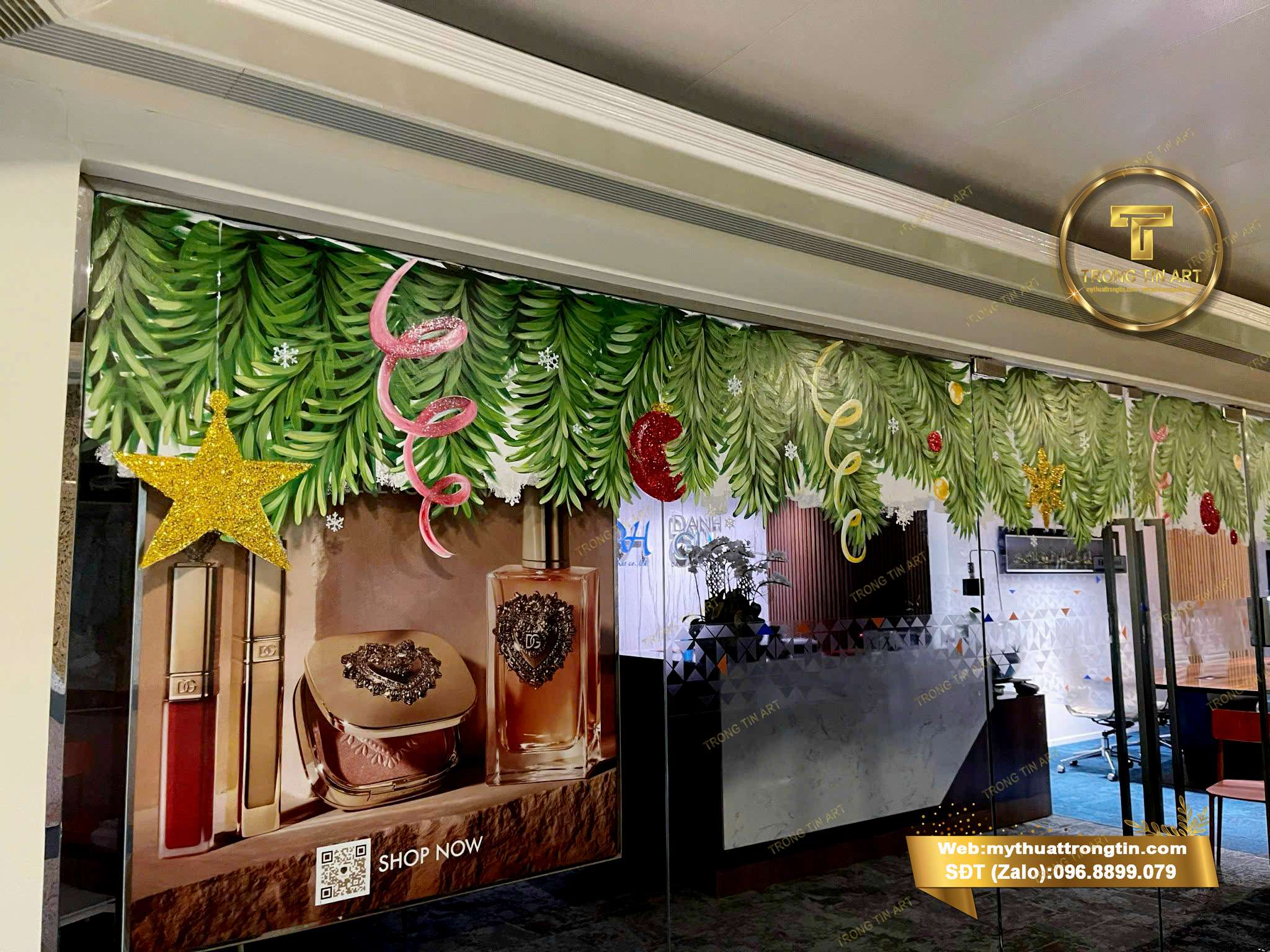 dịch vụ vẽ tranh kính Noel, vẽ tranh kính Giáng Sinh, vẽ tranh Noel trên kính shop, trang trí kính Noel, tranh kính Noel quán cafe, vẽ kính