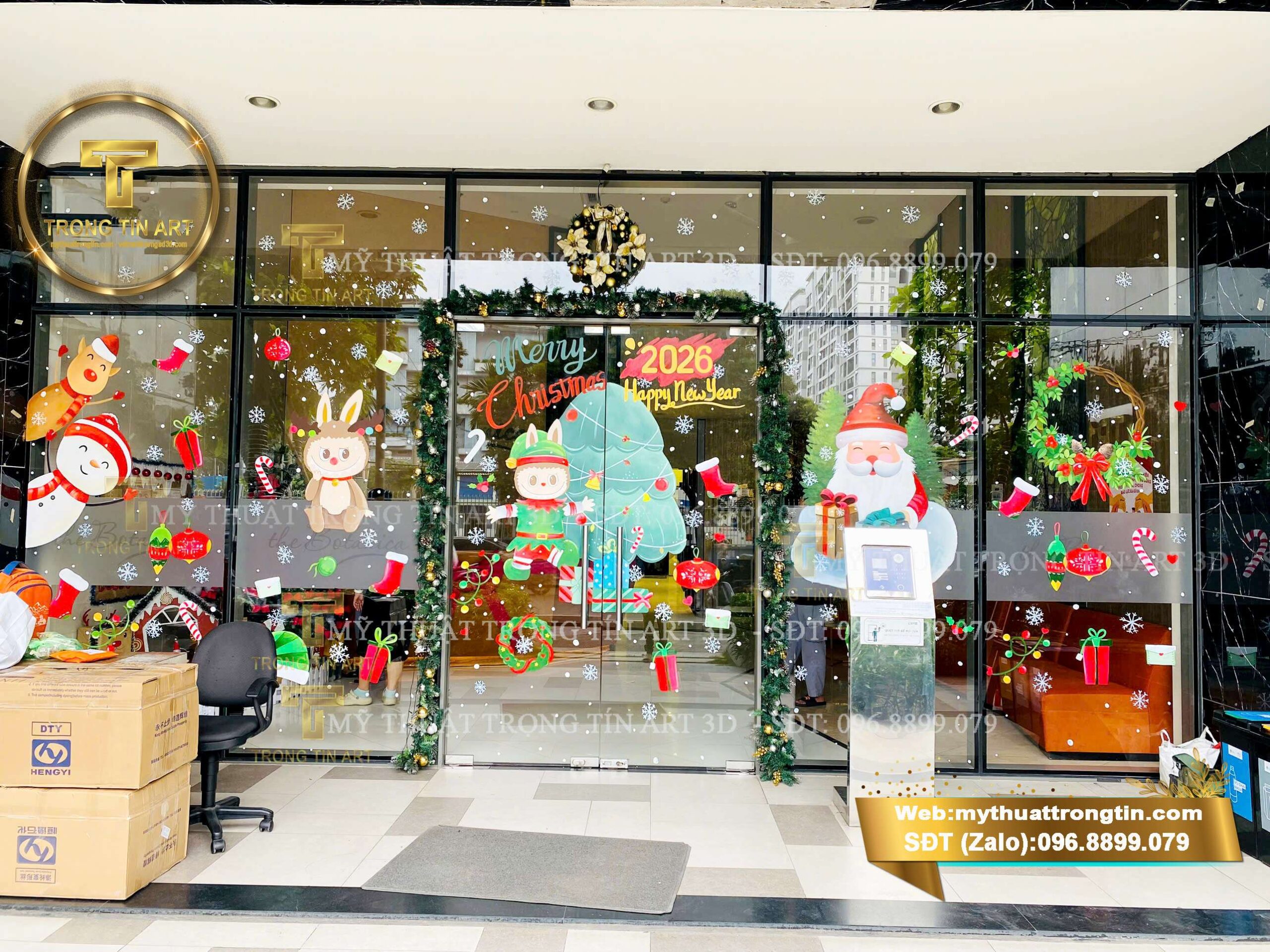 vẽ tranh kính Noel chung cư , trang trí Noel sảnh chung cư , vẽ tranh kính Giáng Sinh chung cư , tranh kính Noel cửa ra vào chung cư 