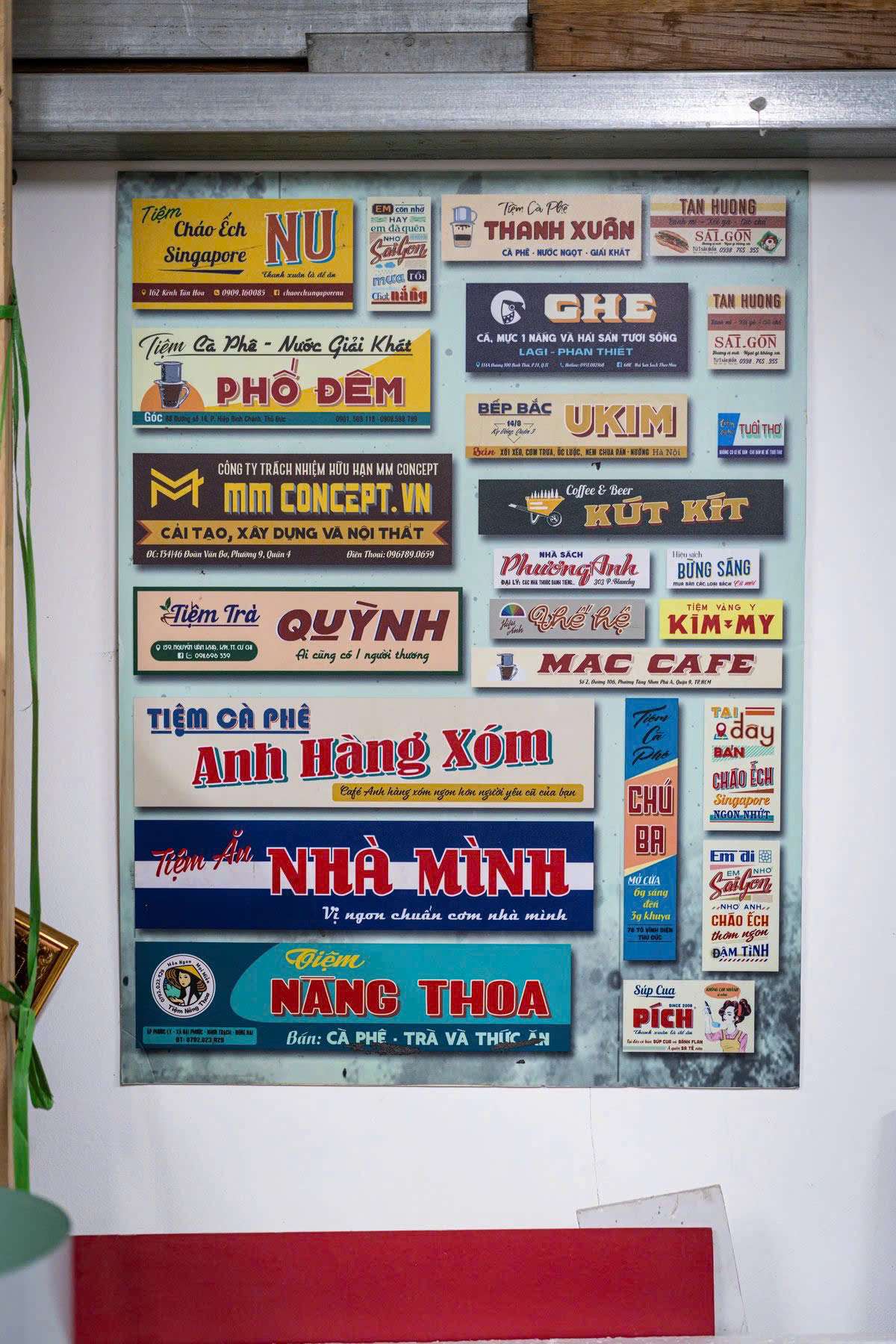 vẽ bảng hiệu xưa, vẽ bảng hiệu vintage,vẽ bảng hiệu thủ công, bảng hiệu vẽ tay sài gòn xưa, thi công bảng hiệu chữ vẽ tay,nhận vẽ bảng hiệu